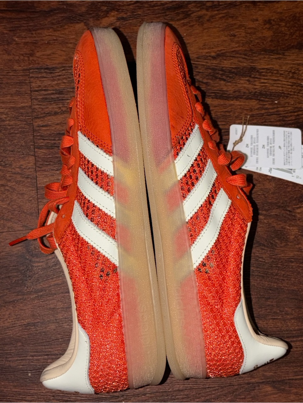 Adidas size 10.5 - Picture 11 of 13